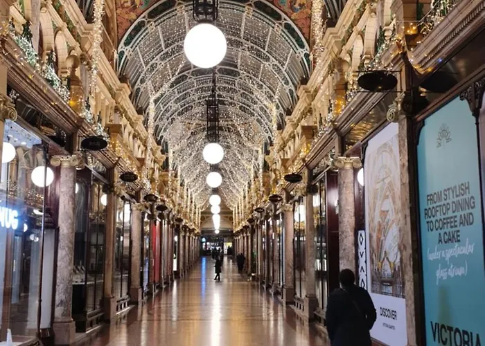 Апартаменти Kest Luxury *